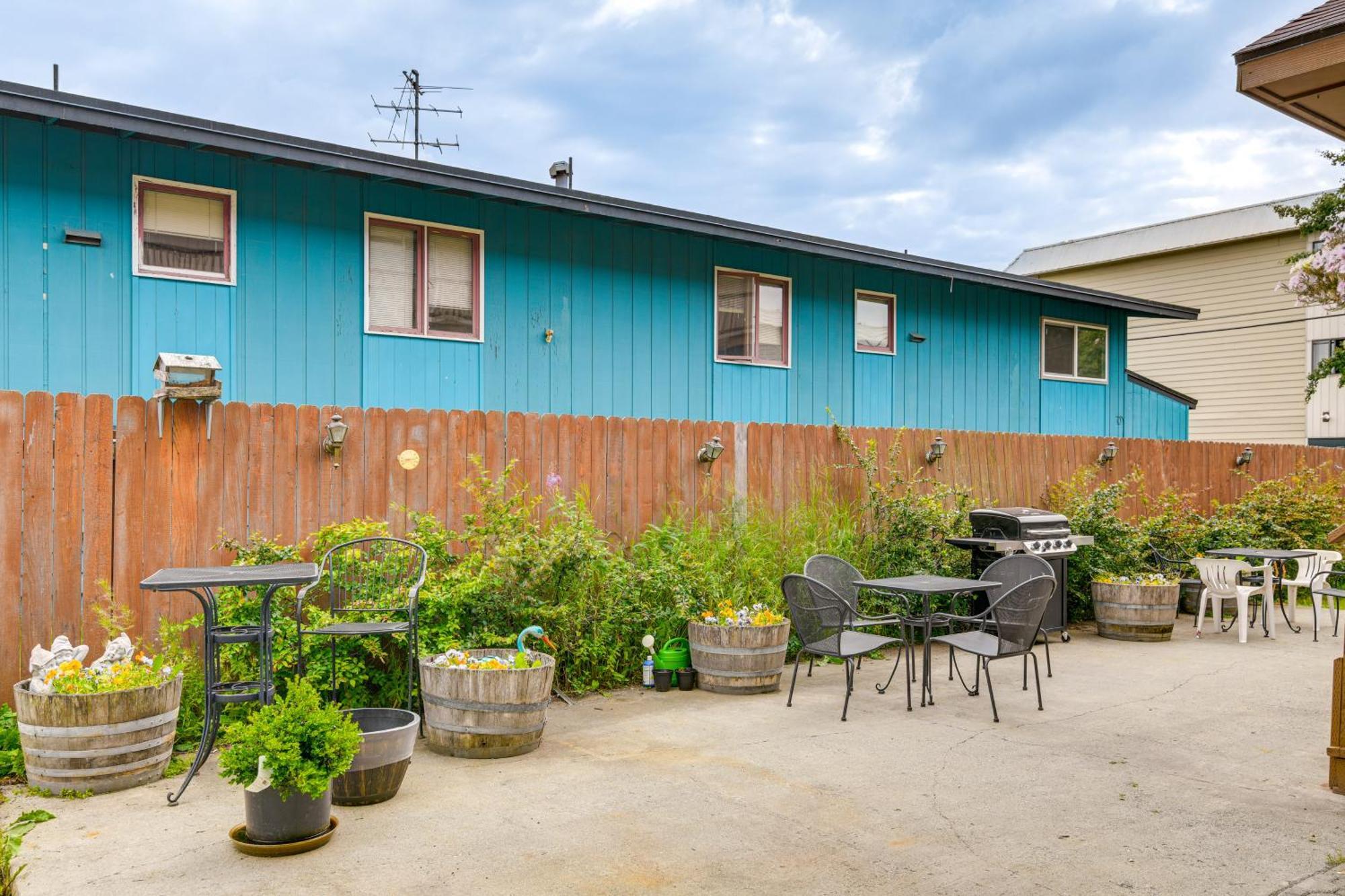 Anchorage Retreat, Walk To Dining And Entertainment Apartment Exterior photo